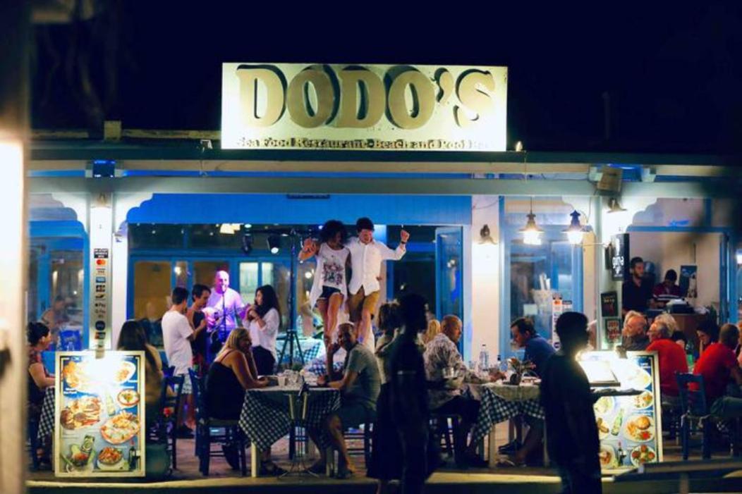 Dodo'S Perivolos エクステリア 写真